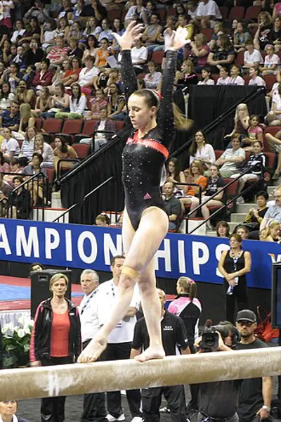 1988 chellsie memmel american gymnast 06 23