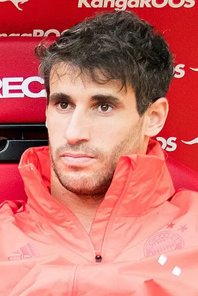 1988 javi martinez spanish footballer 09 02