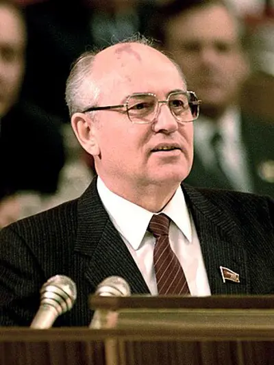 1990 soviet union leader mikhail gorbachev is awarded the nobel p 10 15
