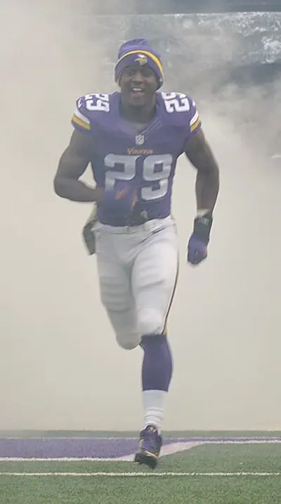 1990 xavier rhodes american football player 06 19