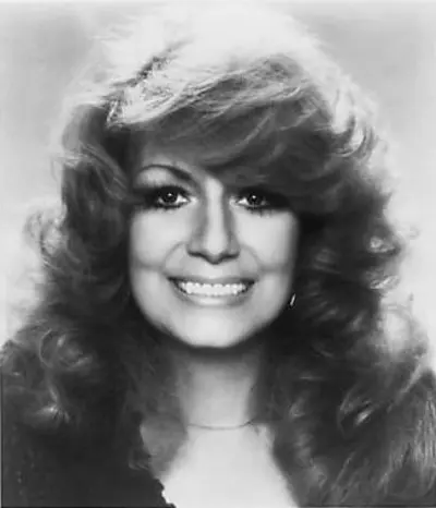 1991 dottie west american singer songwriter and actress born 19 09 04