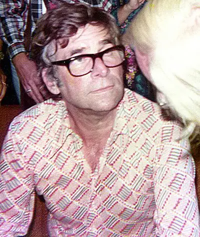 1991 gene roddenberry american captain screenwriter and produc 10 24