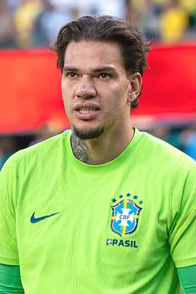 1993 ederson moraes brazilian footballer 08 17
