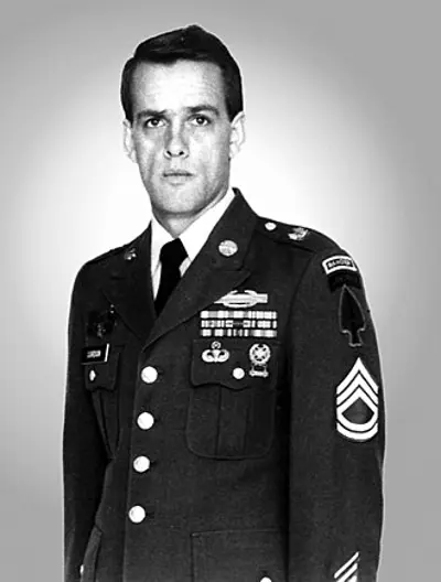 1993 gary gordon american sergeant medal of honor recipient bo 10 03