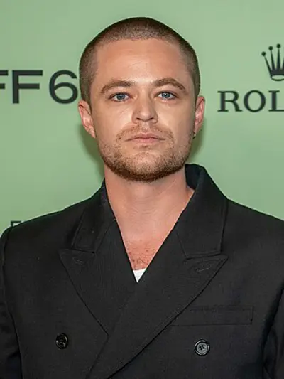 1993 harrison gilbertson australian actor 06 29