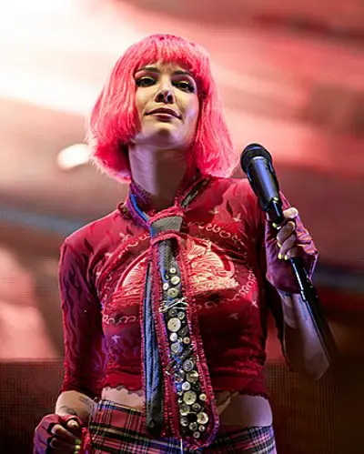 1994 halsey american singer 09 29