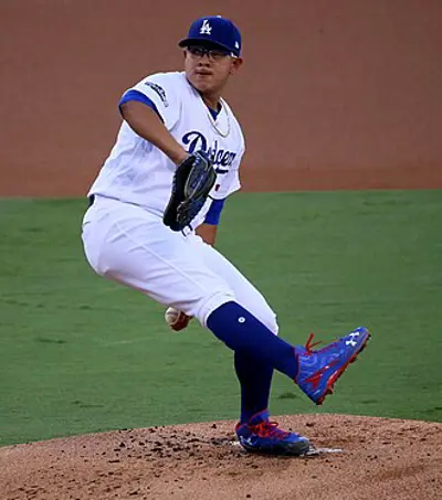 1996 julio urias mexican baseball player 08 12