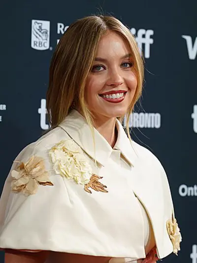 1997 sydney sweeney american actress 09 12