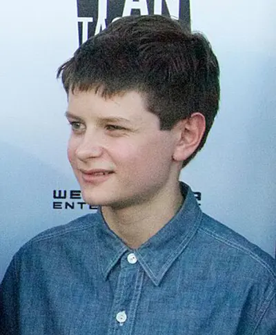 1998 charlie tahan american actor 06 11