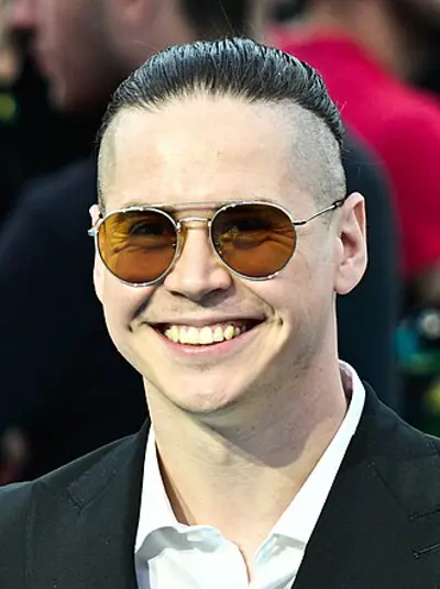 1998 satoshi moldovan rapper and singer songwriter 09 13