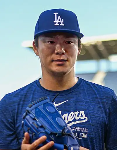 1998 yoshinobu yamamoto japanese baseball player 08 17