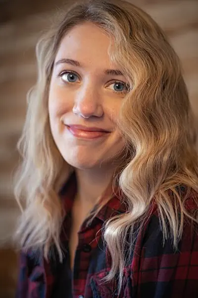 1999 claire corlett american voice actress 07 09