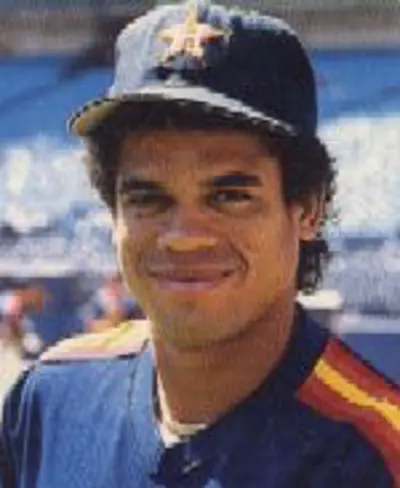 2000 andujar cedeno dominican baseball player born 1969 10 28