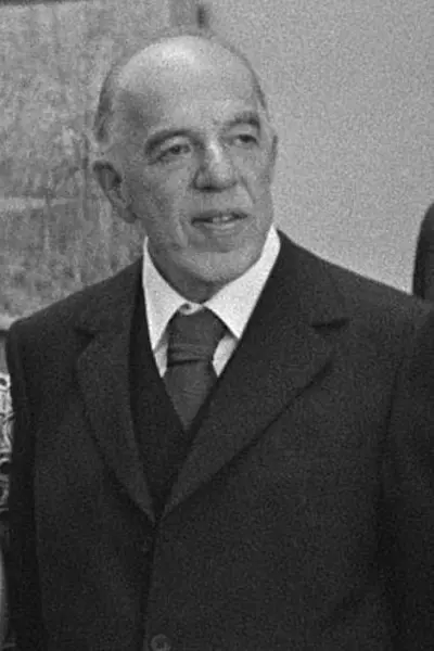 2001 ernst gombrich austrian english historian and author born 11 03