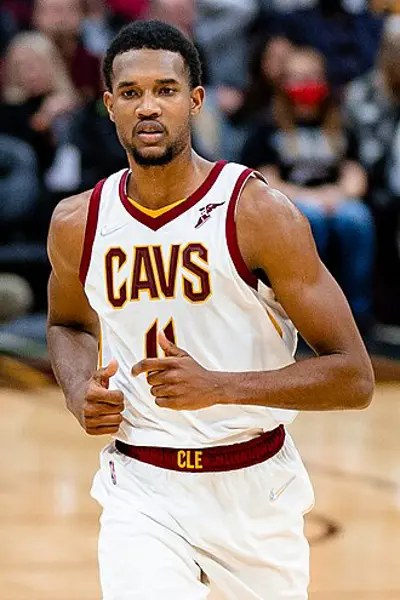 2001 evan mobley american basketball player 06 18