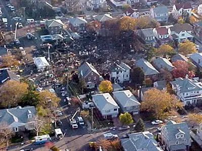 2001 in new york city american airlines flight 587 an airbus a3 11 12
