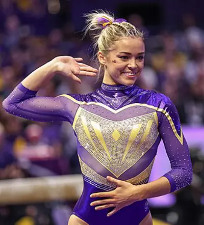2002 livvy dunne american gymnast and social media personality 10 01