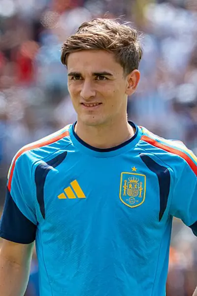 2004 gavi spanish footballer 08 05