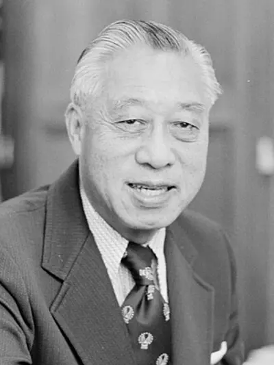 2004 hiram fong american soldier and politician born 1906 08 18