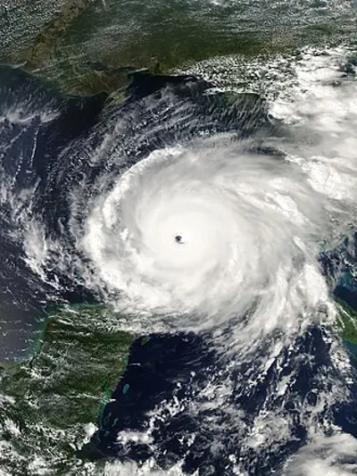 2005 hurricane rita makes landfall in the united states devastat 09 24