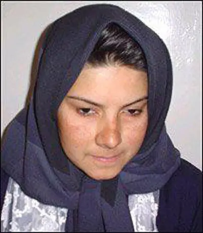 2005 nadia anjuman afghan journalist and poet born 1980 11 04