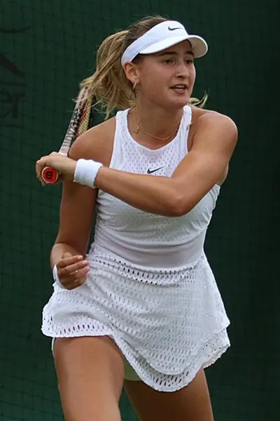 2005 victoria jimenez kasintseva andorran tennis player 08 09