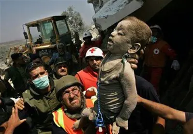 2006 an israeli airstrike kills 28 lebanese civilians including 07 30