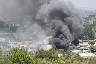 2008 a fire on the back lot of universal studios breaks out dest 06 01