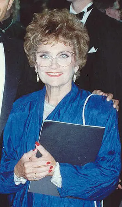 2008 estelle getty american actress born 1923 07 22