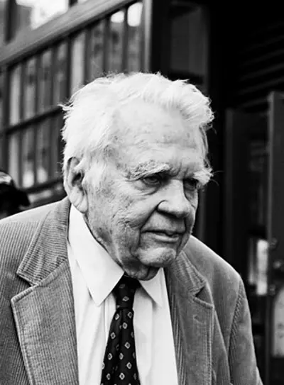 2011 andy rooney american author critic journalist and televi 11 04
