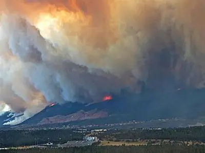 2012 the waldo canyon fire descends into the mountain shadows nei 06 26