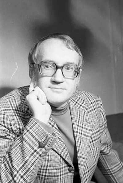 2013 hans jurgen heise german author and poet born 1930 11 13