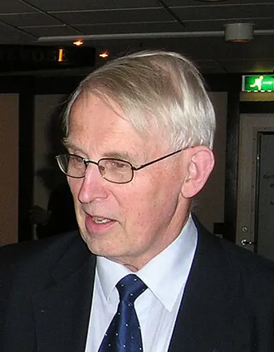 2013 ole danbolt mjs norwegian physician academic and politic 10 01
