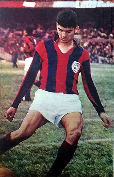 2014 roberto telch argentinian footballer and coach born 1943 10 12