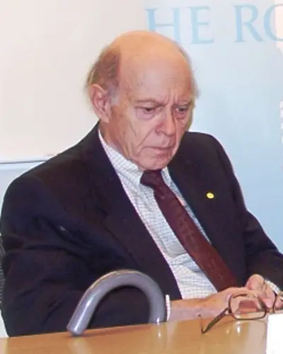 2015 irwin rose american biologist and academic nobel prize lau 06 02