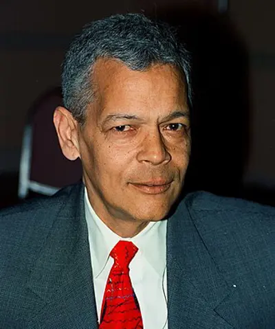 2015 julian bond american academic leader of the civil rights m 08 15