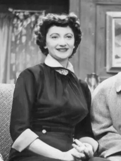 2015 peg lynch american actress and screenwriter born 1916 07 24
