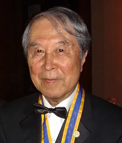 2015 yoichiro nambu japanese american physicist and academic no 07 05
