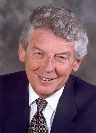 2018 wim kok dutch prime minister born 1938 10 20