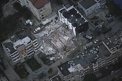 2019 a 5.6 mw earthquake shakes the albanian port of durres