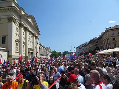 2023 protests begin in poland against the pis government