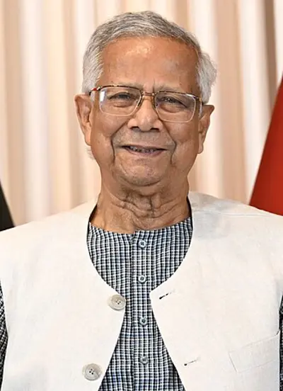 2024 nobel laureate muhammad yunus takes oath as chief adviser to 08 08