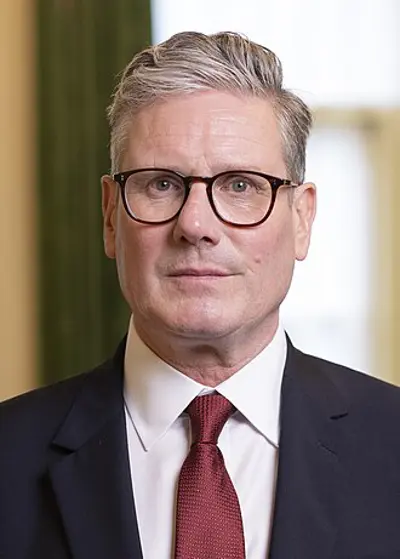 2024 the labour party led by keir starmer wins a landslide majo 07 04