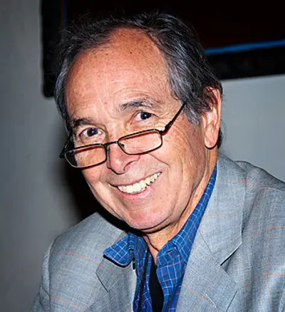 2025 martin cruz smith american author and screenwriter born 19 07 11
