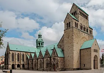 874 altfrid bishop of hildesheim 08 15